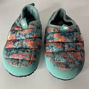 The North Face Kids' Floral Slippers - Teal and Orange Print. ThermoBall Mule.